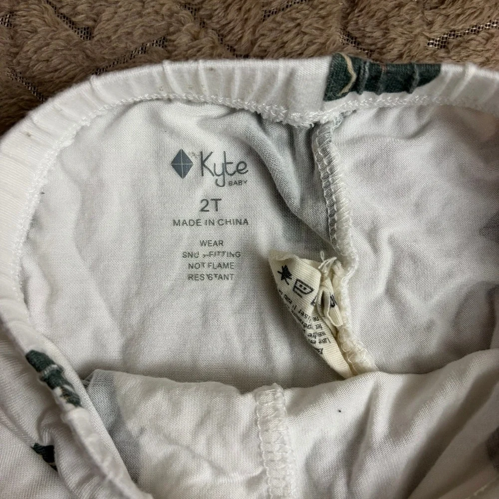 Kyte Baby Elephant Pajama Pants 2T Bamboo Rayon Soft Snug Fit Sleepwear